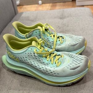 Hoka kawana running shoes